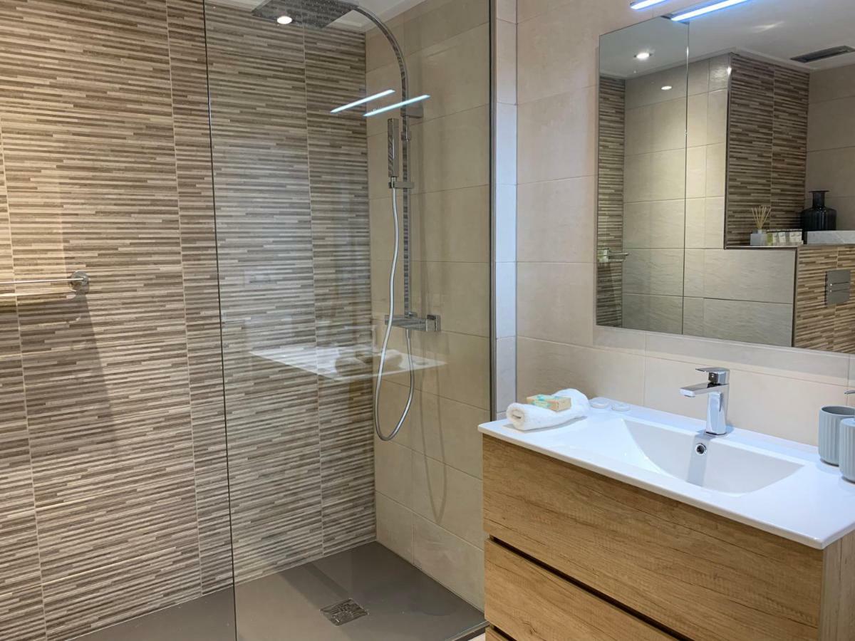 Nuevo Y Lujoso Apartamento En Marbella Centro A Pie De Playa 625 Esterno foto